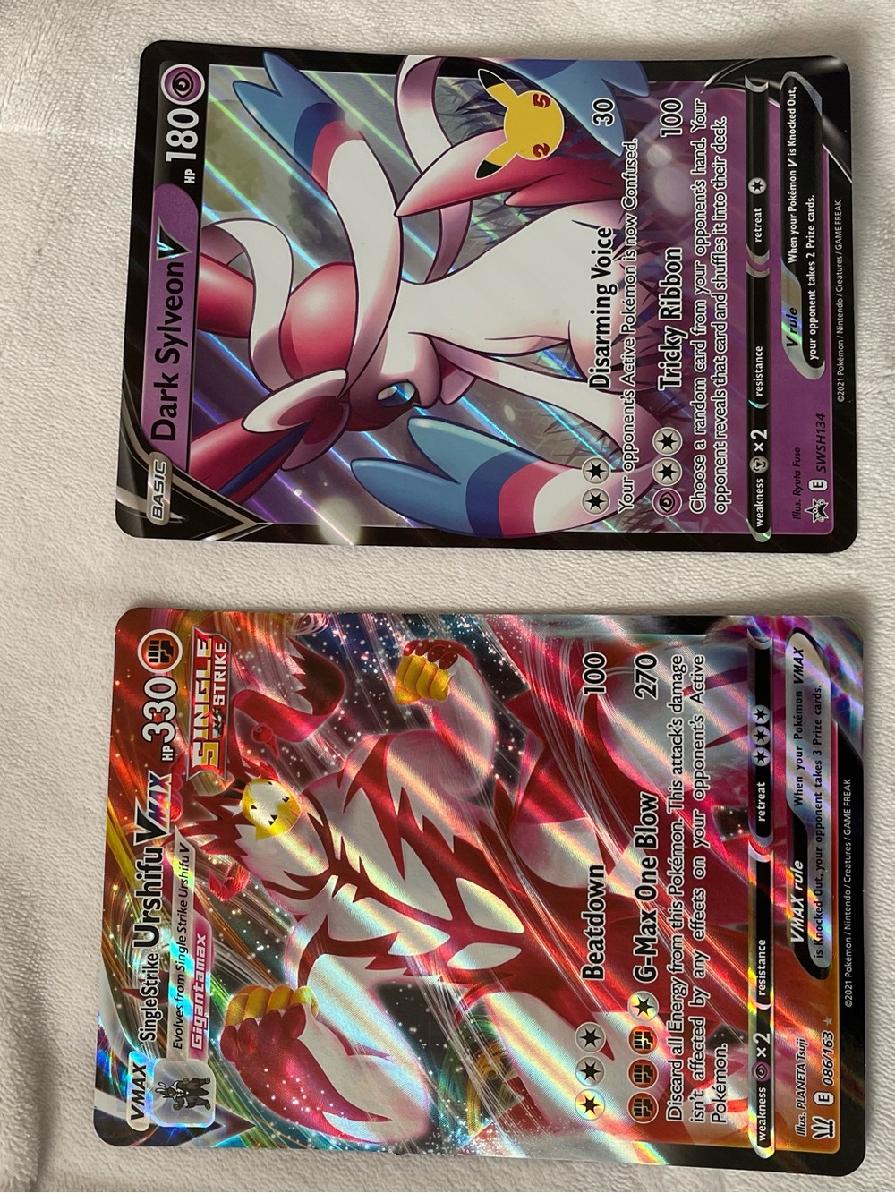 Pokemon Dark Sylveon V & Single-Strike Urshifu VMAX Holo Duo - Pink, Blue, Red